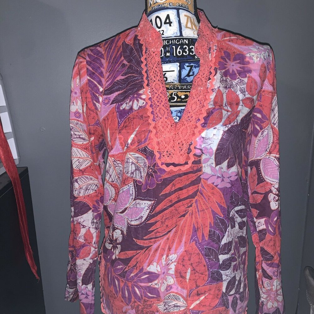 Virginia Taylor Top